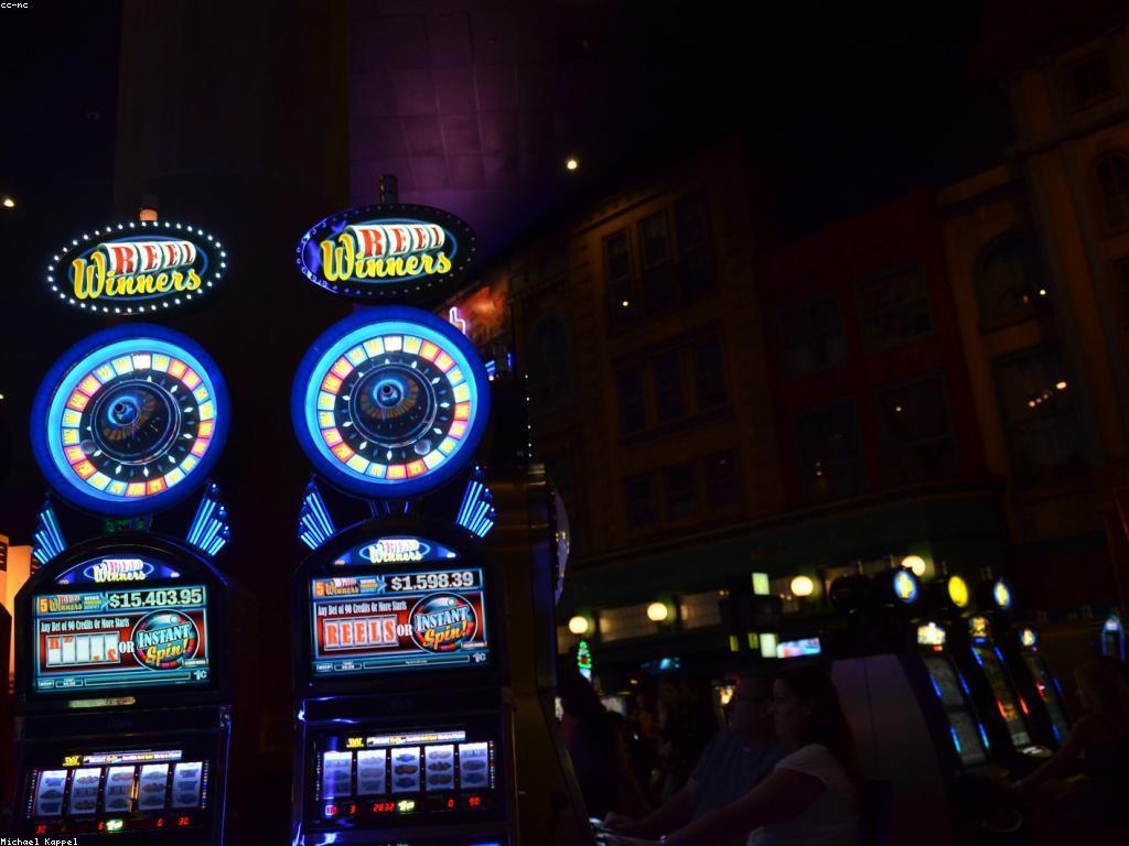 ការសម្គាល់លើសាមញ្ញនៃហ្គេម Slot